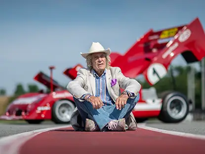 RED D.N.A. – ARTURO MERZARIO’S TIPO 33 TT 12