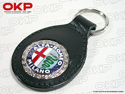 Key fob leather with Alfa Logo enamel